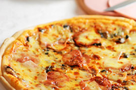 Eat-Out at Pickwick's Oven 