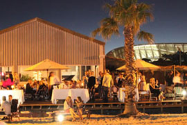 The Grand Caf� & Beach