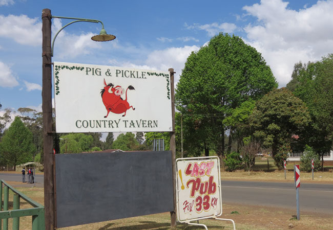 Last Pub for 33 kms! The famous Pig & Pickle Pub in Belfast