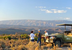 game lodge or safari