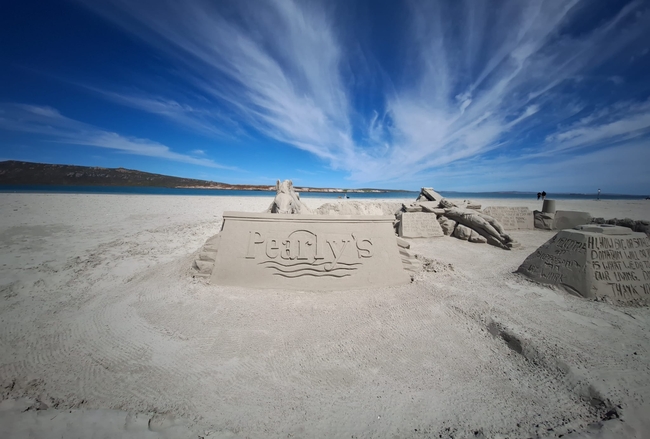 Pearlys on The Beach