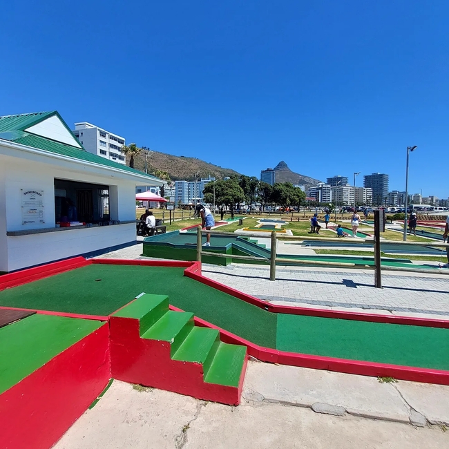 Putt-Putt in Mouille Point