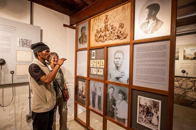 !Khwa ttu San Heritage Centre