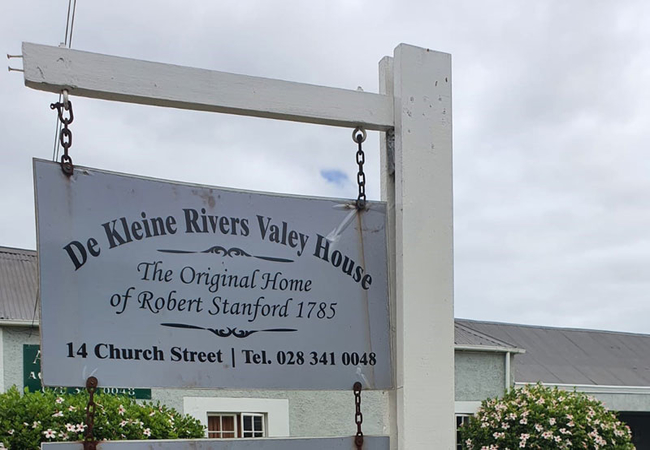 Robert Stanford Antiques