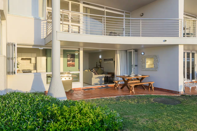10 Chakas Cove