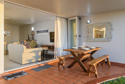 10 Chakas Cove