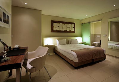 Three Bedroom Luxury Apartment