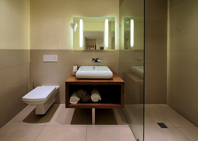 Three Bedroom Luxury Apartment
