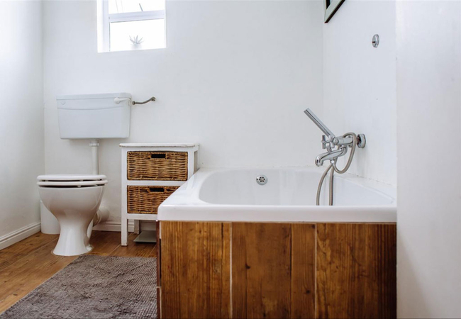 16 Mile View Apartment