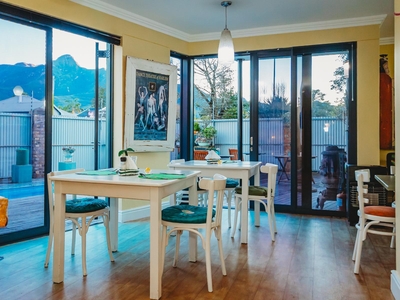 17onWellington Suite Hotel