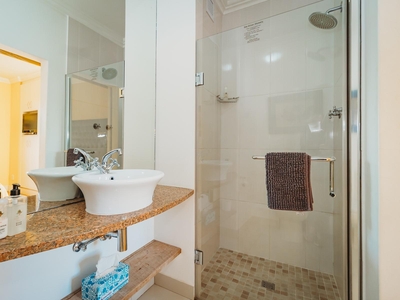 One Bedroom Apartment