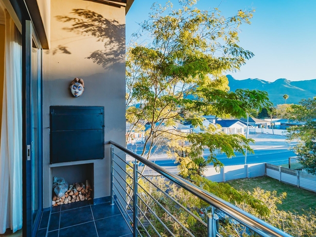 One Bedroom Apartment