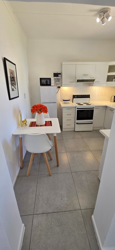 18 Montpellier Apartment