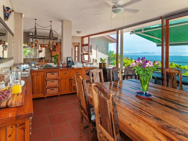 18 On Kloof Guesthouse