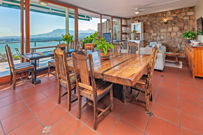 18 On Kloof Guesthouse