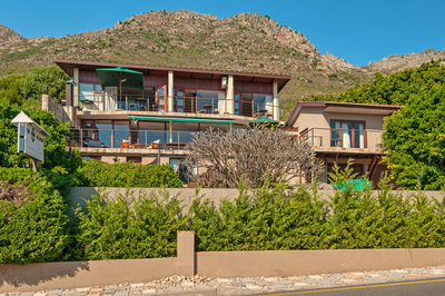 18 On Kloof Guesthouse