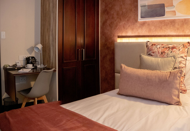 Preen Suite - Single Room