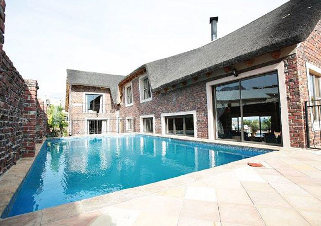 Communal swimming pool