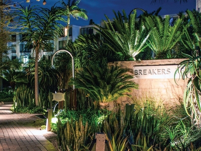 219 Breakers Resort