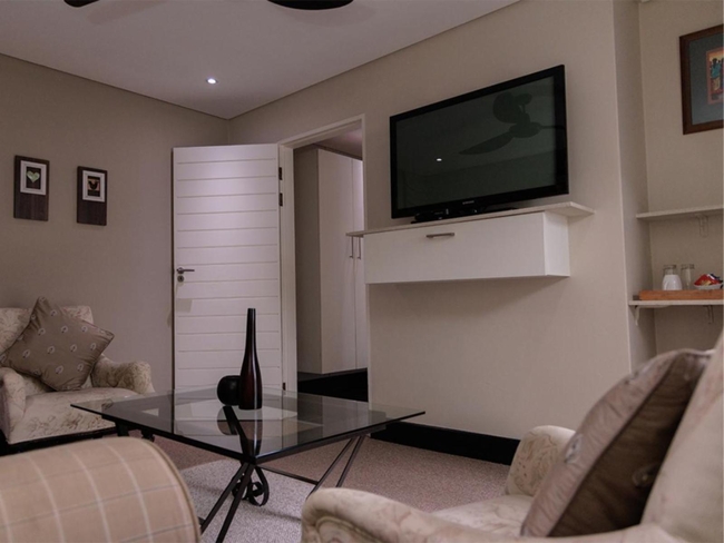 Luxury Suite - King Sized Bed