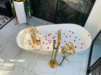 Grand Deluxe Apartment