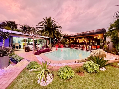 24 On Basil Boutique Luxury Hotel