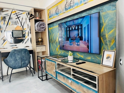 King Studio Apartment