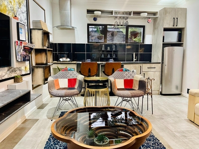 Grand Deluxe Apartment