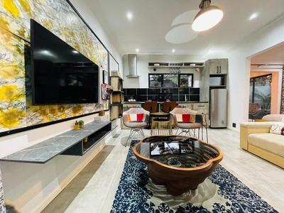 Grand Deluxe Apartment