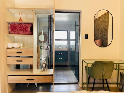 Suite with Garden View