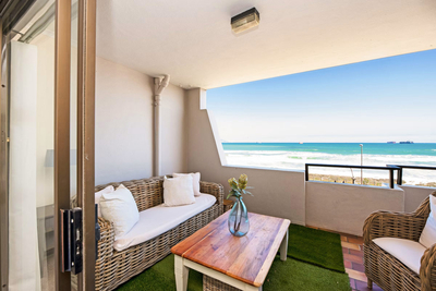 28 Malata Beach