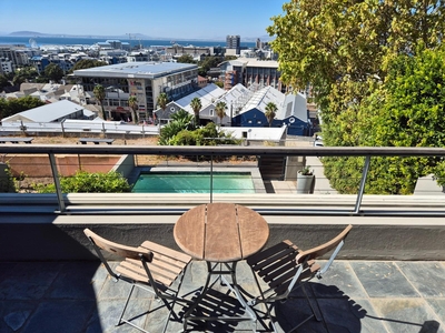 2 Bayview Terrace