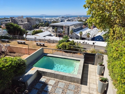 2 Bayview Terrace