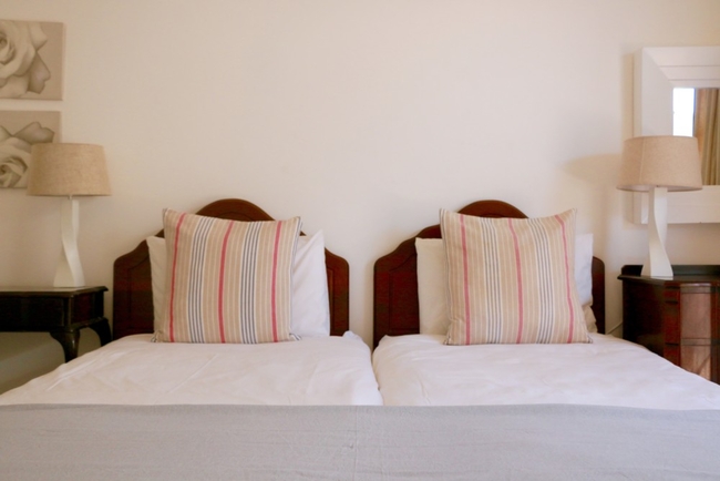 30 Lovemore Crescent