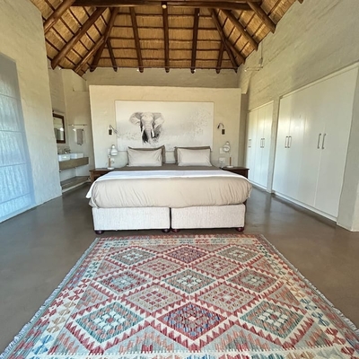 31 Bushwillow