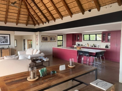 31 Bushwillow