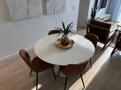 32 Napier Apartment 401