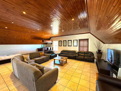 Exclusive Use Holiday Apartment