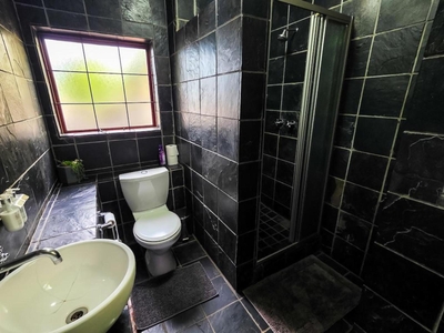 Deluxe Twin / Double Room