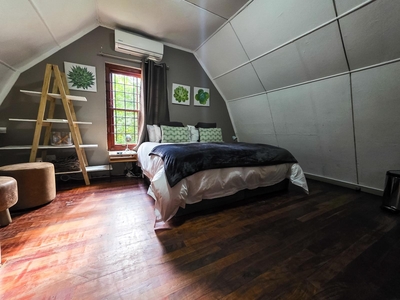 Deluxe Twin / Double Room