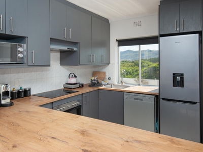 49 Whale Rock Apartment