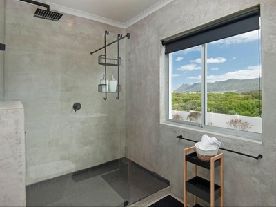 49 Whale Rock Apartment