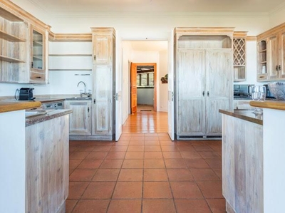 6 Carmel Villa