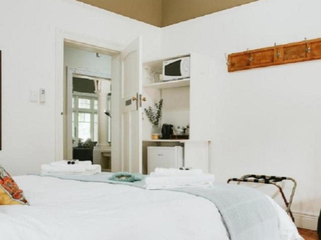 Room 4