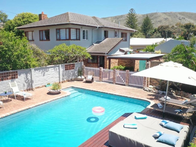 6 Stemmet Lodge