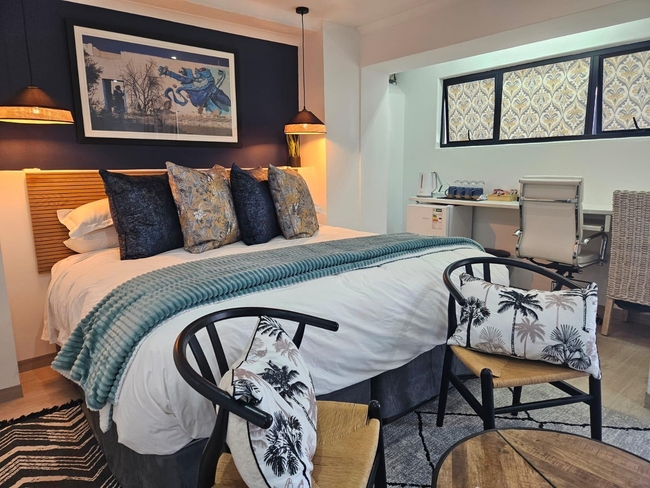 Deluxe Family Room 8 