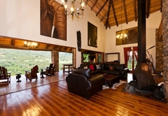 Addo Ndebele Palace Bush Lodge