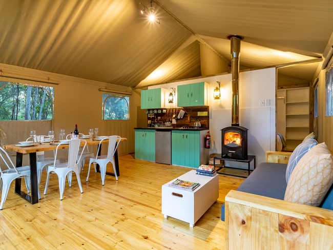 Classic Glamping Tent (Hot Tub)