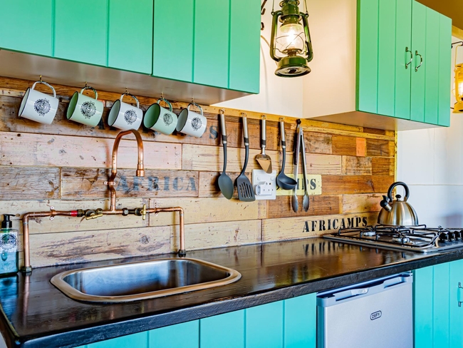 Classic Glamping Tent (Hot Tub)