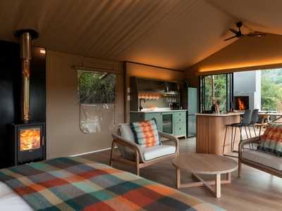 Premium Glamping Tent (Hot Tub)